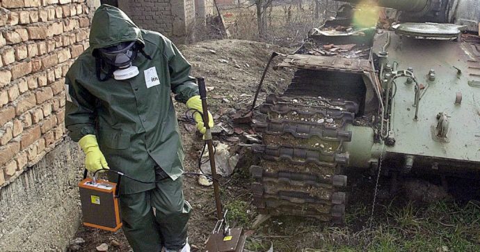 “Stop all’uso delle armi con uranio impoverito”