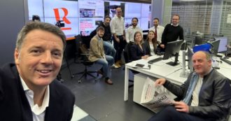 Copertina di Il nuovo “Riformista” verso la prima uscita: il direttore Renzi condivide la foto della redazione nel “primo giorno di lavoro”