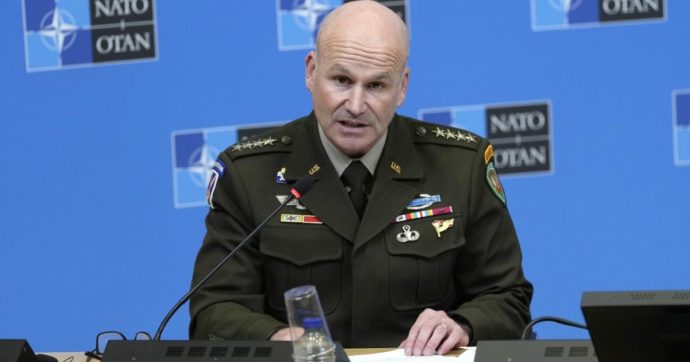 “La guerra in Ucraina non ha avuto un impatto negativo sulle forze armate russe”: le parole del capo delle Forze Nato in Europa
