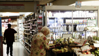 L’inflazione torna a salire in aprile (+8,3%) dopo il calo di marzo. Il potere di acquisto dei salari scende sempre di più
