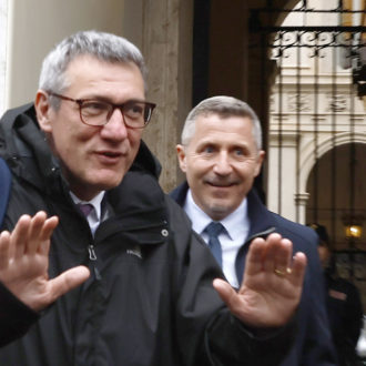 Copertina di Meloni contro il lavoro e contro i poveri: il Fatto di domani 4 maggio