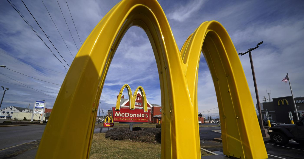 US labor inspectors find two 10-year-old boys working at McDonald’s until 2am