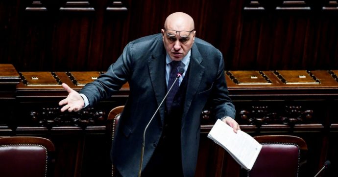 Nuove missioni militari all’estero: Camere avvisate 6 mesi in ritardo