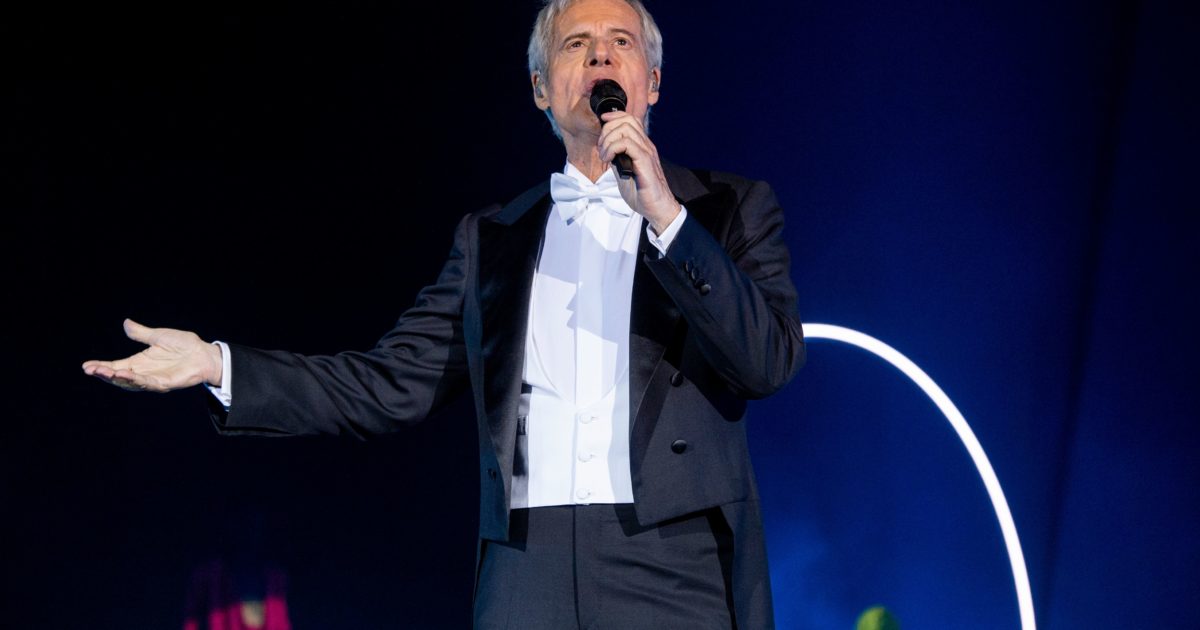 Claudio Baglioni: “Dopo la cena con Elly Schlein guerre stupide e insensate, che banalizzano tutto”. Poi sul suo film “Tutti su!”: “Dovevo girarne uno con Lucio Battisti”