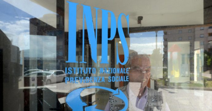 Come e perché è nato il ‘decreto poltrone’