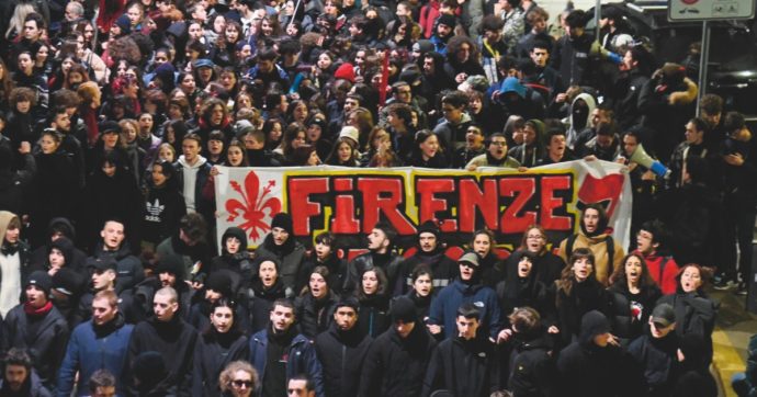 Firenze, corteo contro la sede di CasaPound