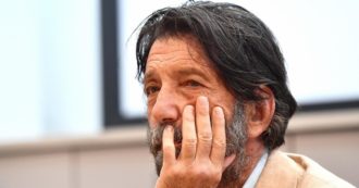 Copertina di Trump-Putin in Alaska, Cacciari: “Vergogna, Europa: sull’Ucraina ha perso tempo, ora un’intesa peggiore”