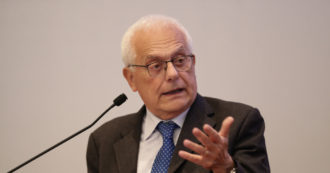 Copertina di Appello di ex ministri ed accademici: “Sistema fiscale italiano in crisi gravissima e la delega fiscale non affronta i problemi”