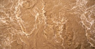 Copertina di In Siberia ci sono 30° e il Ruanda piange 130 morti alluvionati