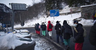 Copertina di Flop di Piantedosi sulle riammissioni di migranti in Slovenia. Il piano B? Far finta di espellere anche gli afgani e spingerli verso l’Ue