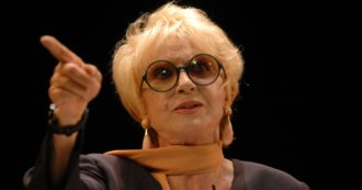 Copertina di “Franca Rame, non solo attrice”: dal 17 al 19 maggio il convegno internazionale per ricordare l’artista scomparsa dieci anni fa