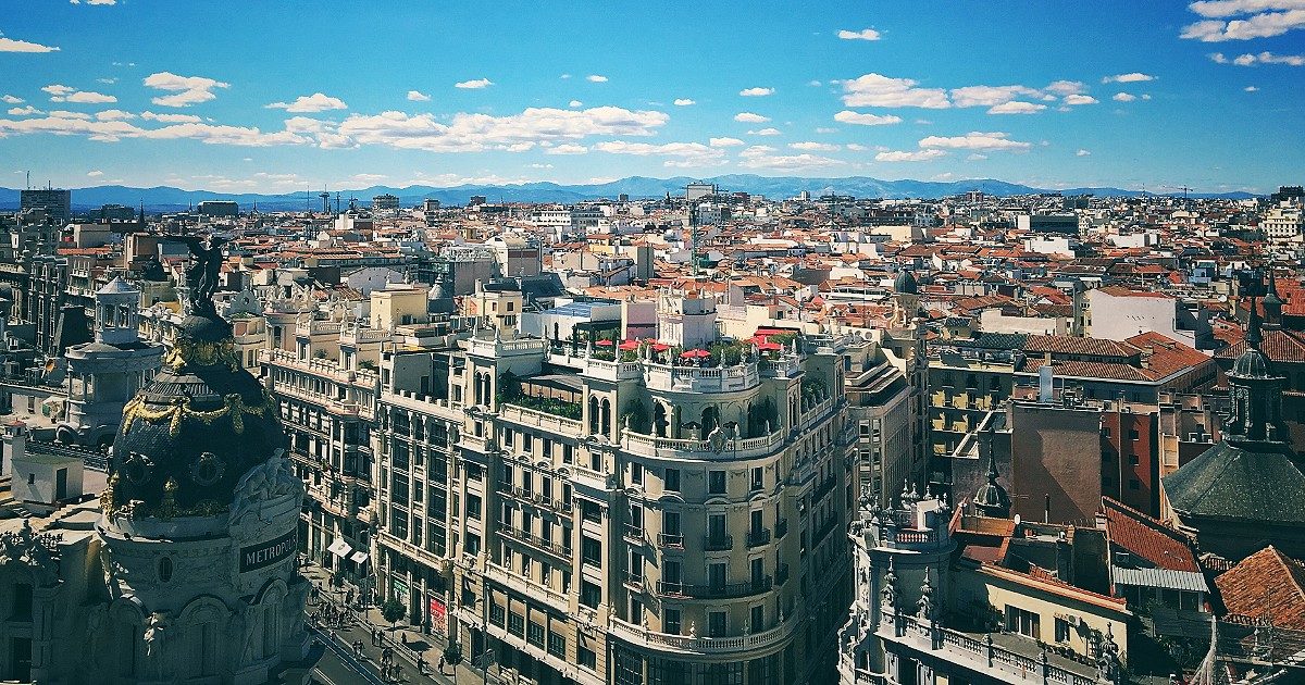 Ethel e io siamo andati a Madrid in auto: forse era meglio andare in aereo e precipitare