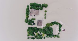 Copertina di Consumo del suolo e clima: due leggi ferme da decenni