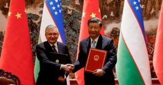 Copertina di Cina, sgambetto a Putin: per l’egemonia in Asia intese con il Kazakistan