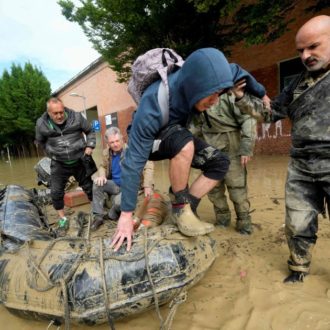 Copertina di Paolo Pileri: “La legge del 2017 ha persino aumentato il consumo di suolo”