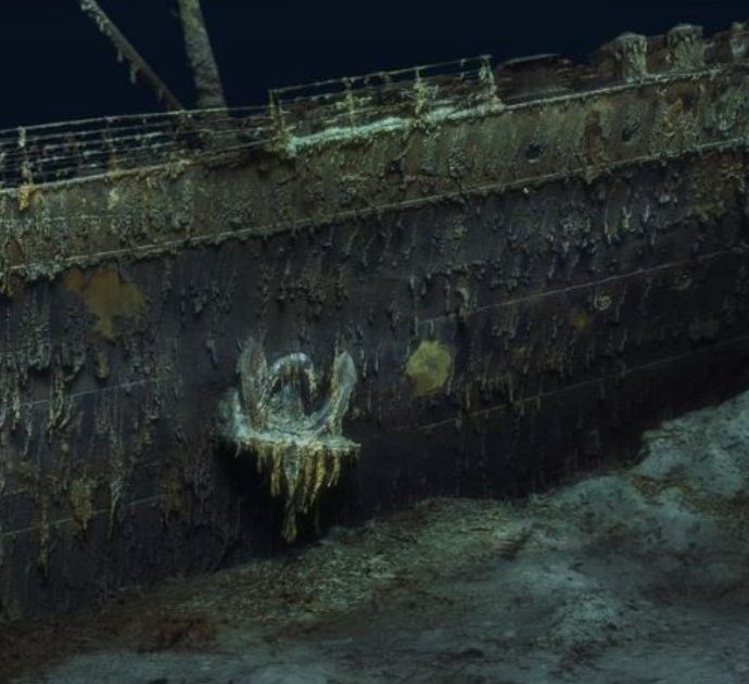 Titanic, la nuova ricostruzione in 3D svela nuovi dettagli del relitto sul fondo dell’oceano