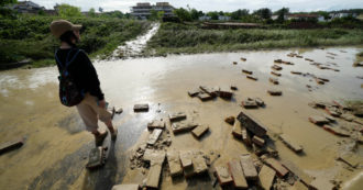 Copertina di Romagna, diretta – 15mila sfollati. Nel Ravennate scarseggiano cibo e acqua per 100mila abitanti. E resta l’allerta rossa: prevista altra pioggia