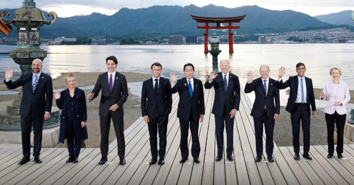 Ucraina, Erdogan avverte: “Noi coi russi”. Dagli Usa c’è l’ok all’invio di F-16