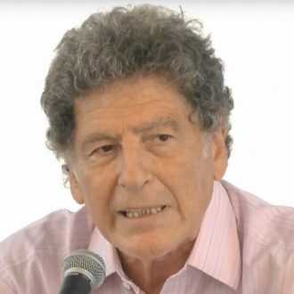 Copertina di Thanopulos: “Meloni premier ‘contro’, Renzi è teatro senza voti”