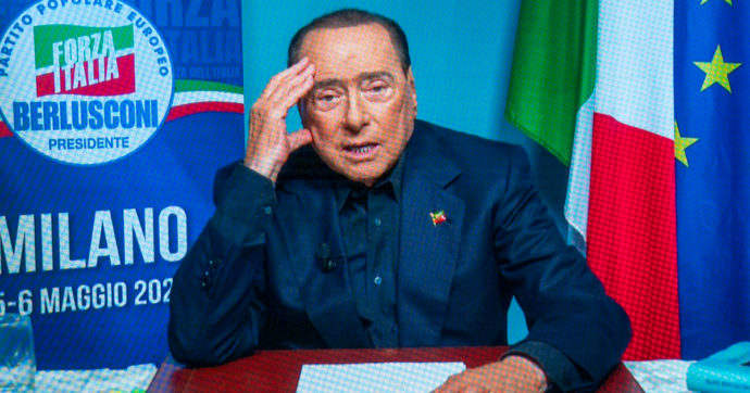 Berlusconi: “In ospedale è stata dura, ma ero fiducioso. Ora al lavoro per rinnovare Forza Italia. Renzi? Scelga la nostra metà campo”