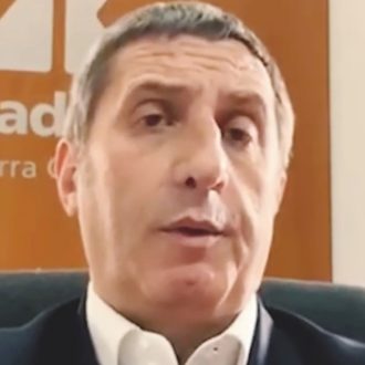 Copertina di Chiocci, il segugio che insufflò la patacca di Telekom Serbia