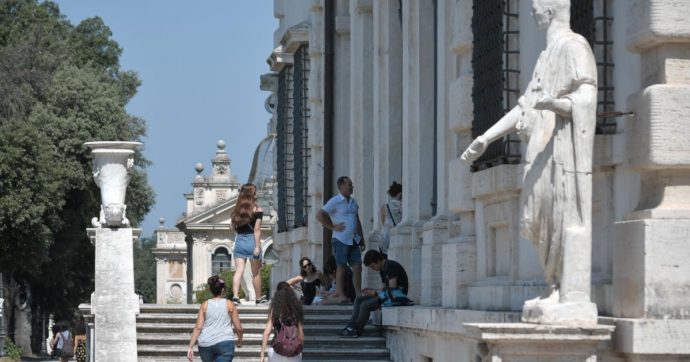 Un euro in più al museo per aiutare l’Emilia Romagna? Gli esperti dicono sì: “Ma occhio a non disincentivare la cultura”