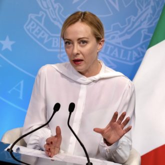 Copertina di Tre sberle al governo: il Fatto di domani 27 maggio