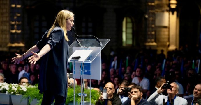 Ora la Vigilanza “indaga” sulla diretta per il comizio