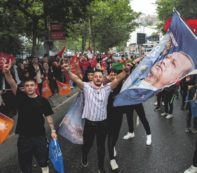 Copertina di Erdogan rimane Sultano: “Oggi scriviamo la storia”