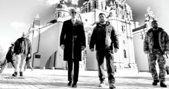 Copertina di Domande scomode sulla carneficina