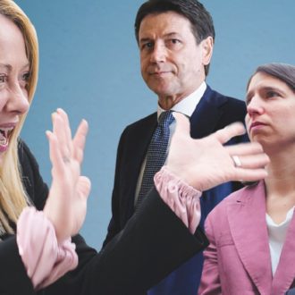 Copertina di Amministrative: cade Ancona, Pd e 5S a picco. Anche la Toscana tutta a destra