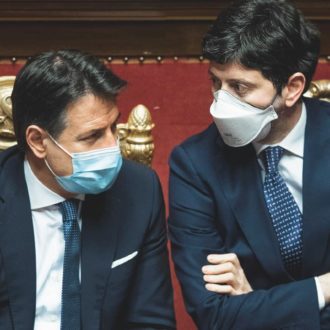 Copertina di Inchiesta Covid, i pm di Brescia:  “Archiviare Conte e Speranza”