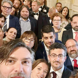 Copertina di La norma arraffa-seggi di FI:  i 5Stelle occupano la Giunta