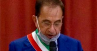 Copertina di Inaugura caserma ma non nomina la ’ndrangheta