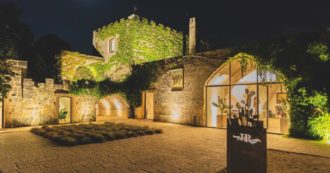 Copertina di Vespa riapre la sua masseria ruffiana: 8 ministri (e Conte)