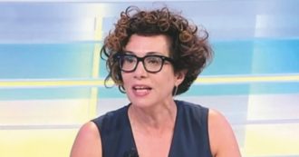 L’Unità licenzia Azzaro: “Cacciata in malo modo”