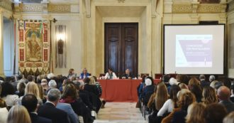 Copertina di Nullatenenti o piene di debiti: Aurelia, Adele e le tante vittime di violenza economica