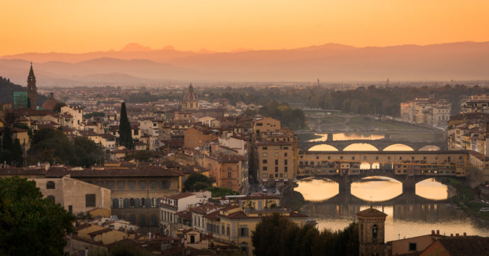 Il sindaco di Firenze osa: “Stop agli affitti brevi nel centro storico”. Confedilizia: “Decisione eversiva”