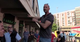 Palazzo bruciato a Colli Aniene, la rabbia degli inquilini: “Una tragedia annunciata”. Iniziata l’operazione di recupero degli effetti personali