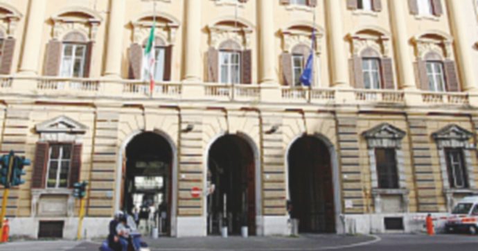 Il Btp Valore. Arriva il nuovo titolo del Tesoro, solo che non è nuovo (e nemmeno patriottico)