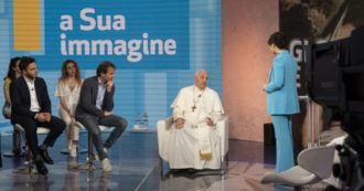 Copertina di Papa Francesco su Rai 1:  “Le apparizioni della Madonna? Non sempre sono vere”. È la prima volta nella storia che un Pontefice è ospite in uno studio tv