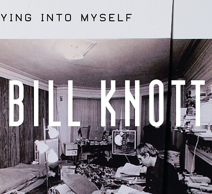 Nel mondo di Bill Knott – La tua nudità: il rumore quando spezzo una mela a metà (Traduzione di Stefanie Golisch)