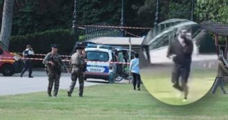 Copertina di Attacco con coltello in un parco di Annecy: sei feriti, quattro sono bambini. Un adulto colpito anche da un proiettile della polizia