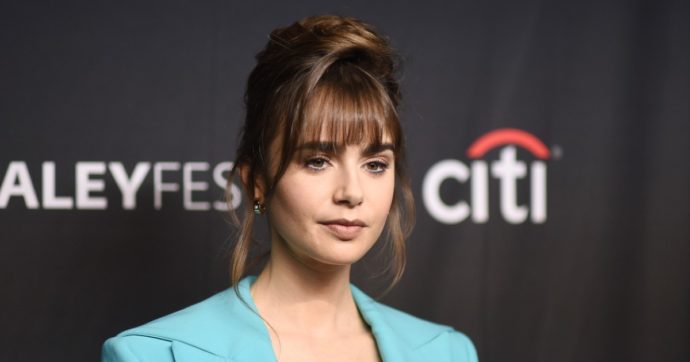 “Slittano le riprese di Emily in Paris 4”: lo sciopero degli sceneggiatori ritarda la serie Netflix. Cosa sta succedendo