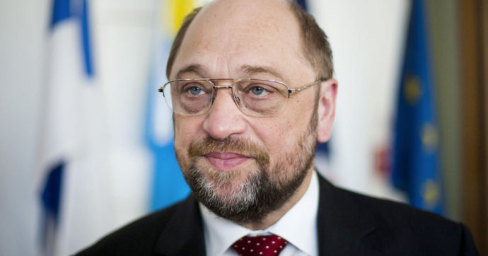 Schulz, il tedesco cui Berlusconi diede del “kapò” dei lager nazisti: “La morte è triste, ma la mia opinione è nota”