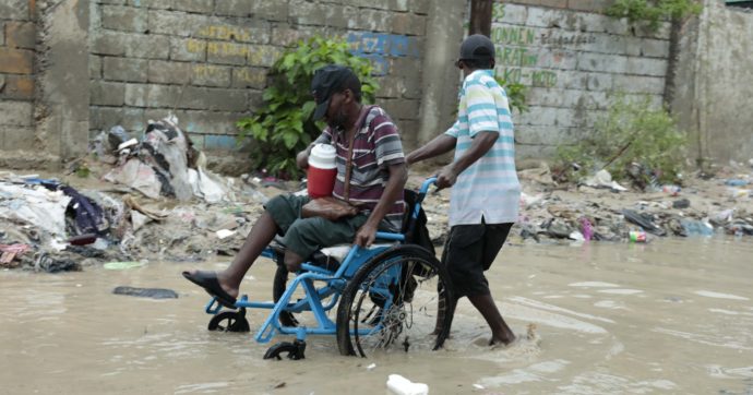 Copertina di Nella sciagurata Haiti alluvioni e frane causano 42 vittime