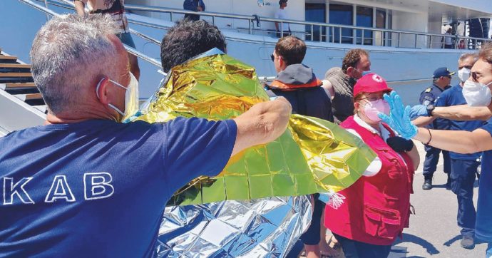 Strage di migranti in Grecia, l’Ue riconosca il diritto all’identificazione per tutti