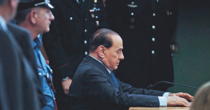 Berlusconi “indiscusso protagonista”: rivolta tra i magistrati per il necrologio-autogol