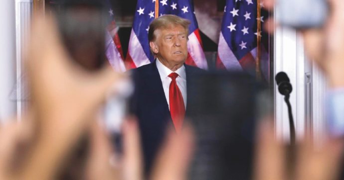 Trump il comiziante punta tutto sulla sua “incriminazione abusiva”