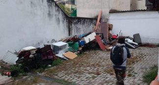 Copertina di Bambina scomparsa, sgomberato l’ex hotel occupato di Firenze dove vive la piccola Kata: 54 persone prese in carico dai servizi sociali